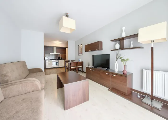 3L Apartments Aquarius