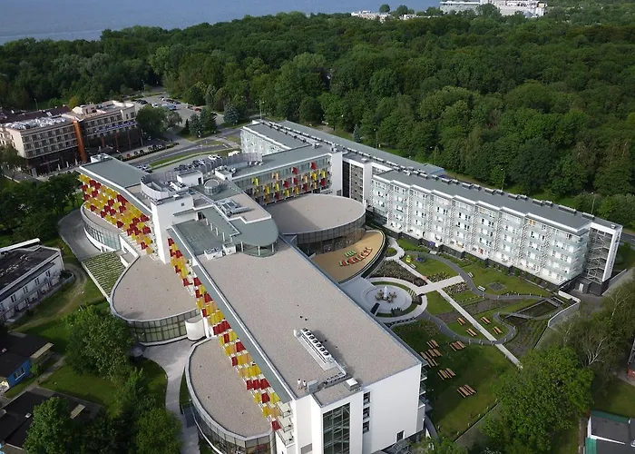 3L Apartments Aquarius